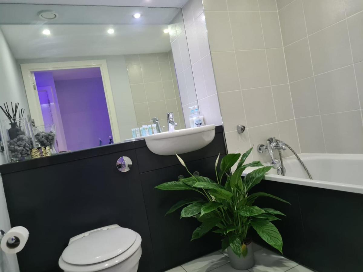 Luxury 9ine The Exclusive Jacuzzi Apartment *